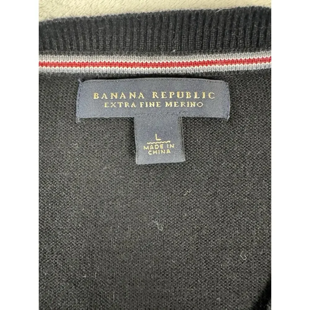 Banana Republic Extra Fine Merino Wool V Neck Sweater Men’s Large Black